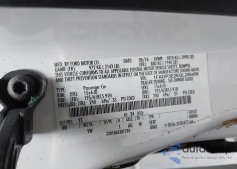 2016 Ford Focus S из США, поврежденный, VIN 1FADP3E26GL356458